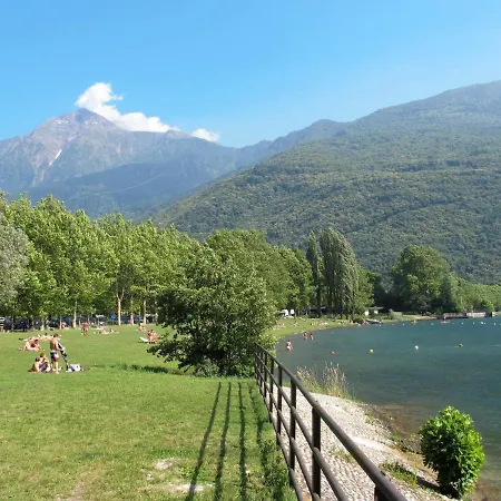 Locazione Turistica Casa Brontolo شقة *