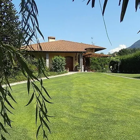 Locazione Turistica Casa Brontolo * كوليكو