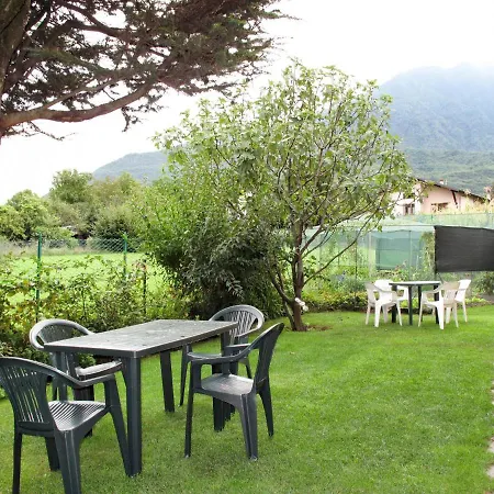 Locazione Turistica Casa Brontolo Apartment Colico